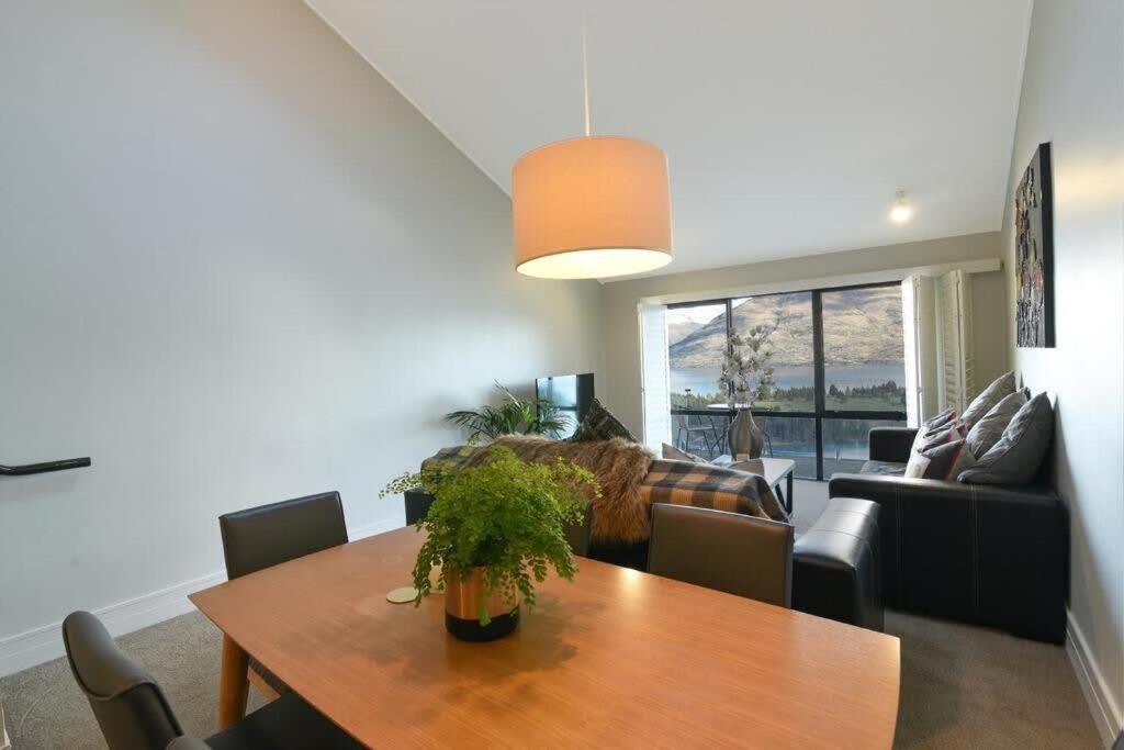 Modern 3 Bedroom With Stunning Postcard Views! Queenstown Dış mekan fotoğraf